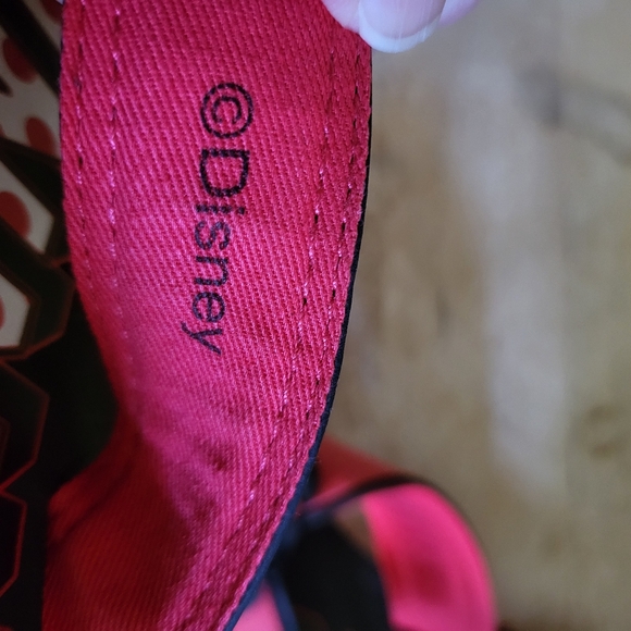 DISNEY WOMENS MINNIE FLIPFLOPS NWOT SIZE 9 - Picture 4 of 5